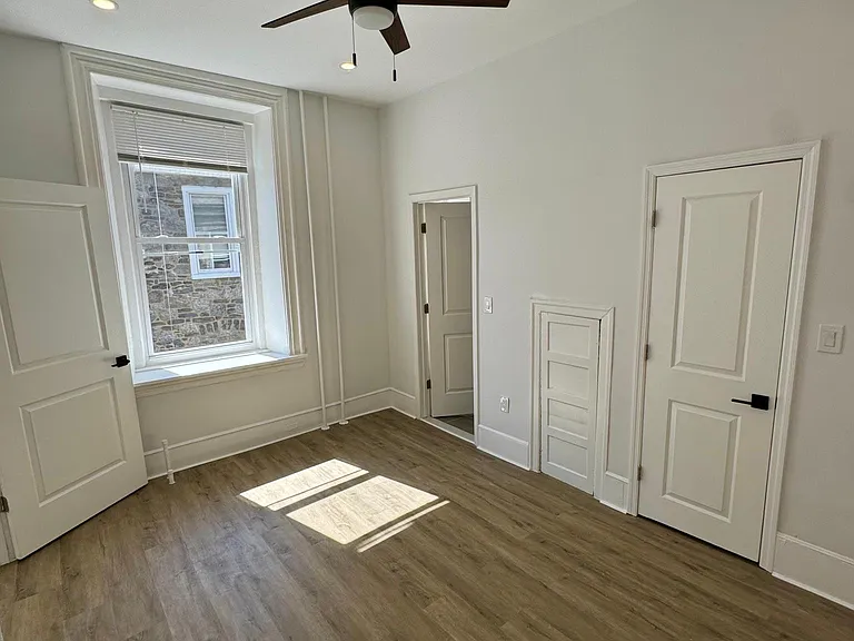 404 W Chelten Ave #1R — Photo 12