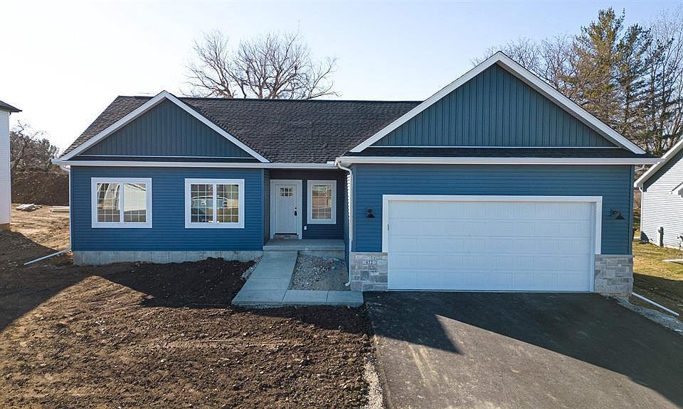 1st image of 1738 East Kyle Circle