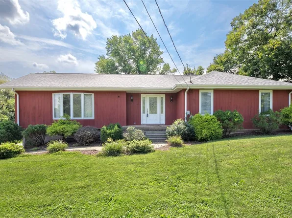 3131 Scottdale Smithton Rd, Scottdale, PA 15683