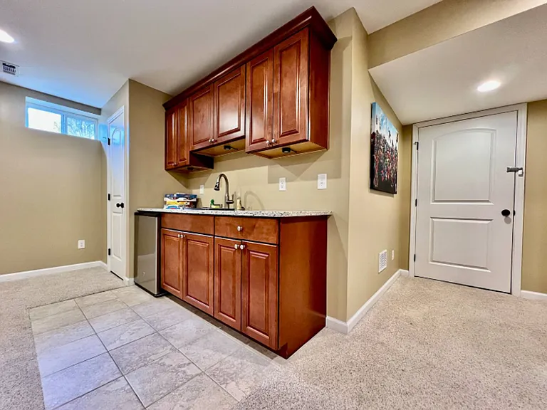 5531 Oakview Ter — Photo 34