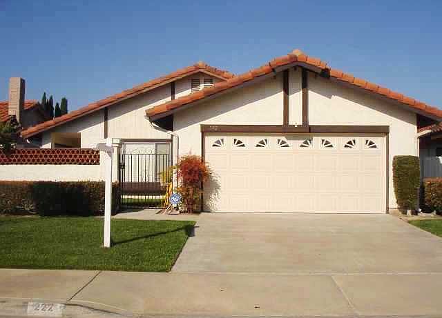 1st image of 222 Manzanita Dr