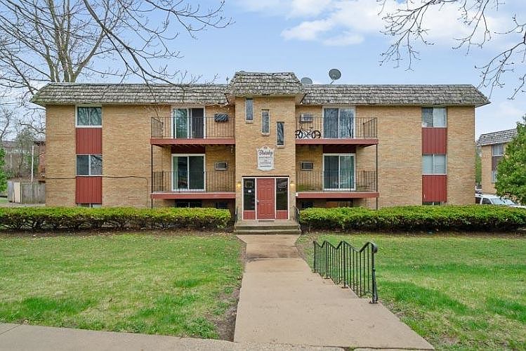 1st image of 186 Flintridge Dr #9