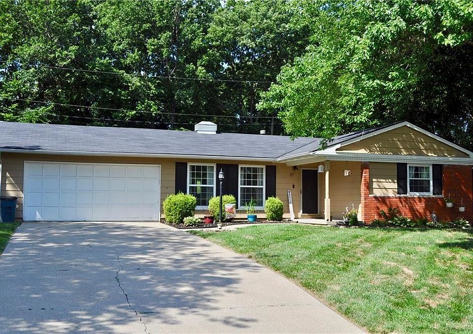 1st image of 37 Northridge Dr
