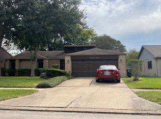 16119 Corsair Rd, Houston, TX 77053
