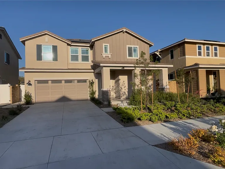 30212 Sunset Lake Cir — Photo 1