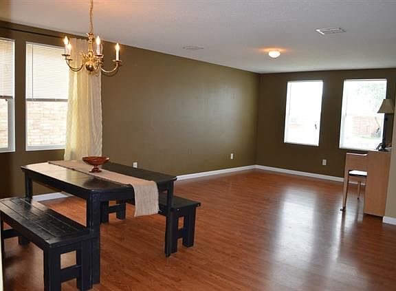 2nd image of 1632 Sierra Meadow Ln
