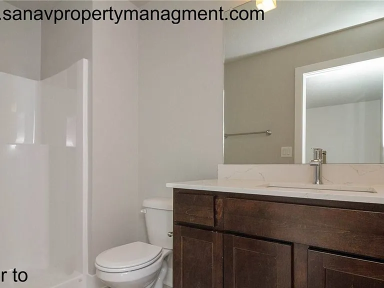 4031 NE 5th St — Photo 7