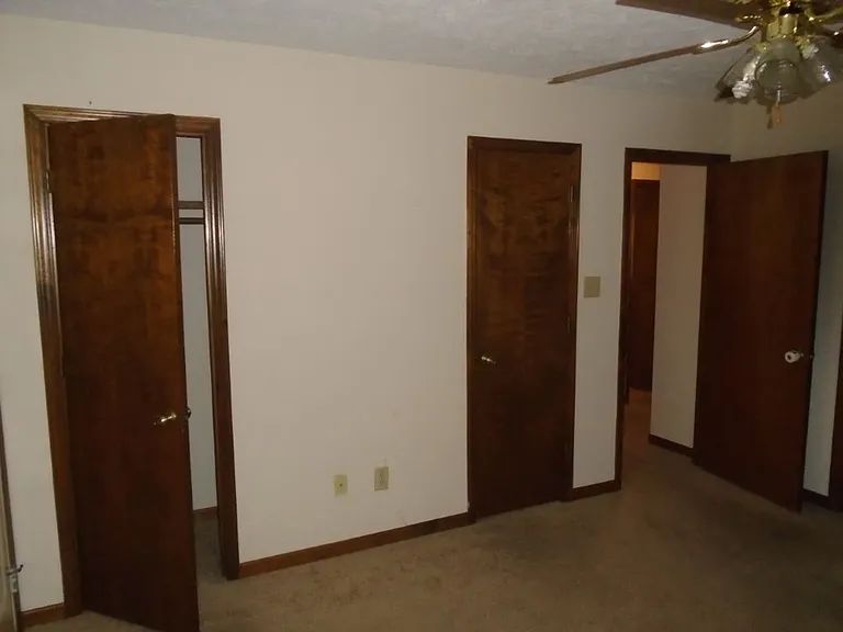 5906 Notblake Ave — Photo 10