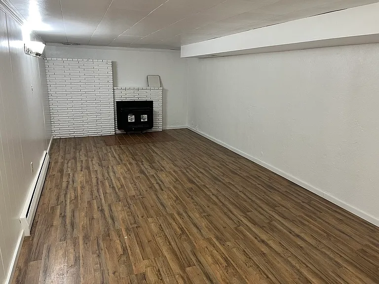 8016 N Hughes Dr — Photo 13