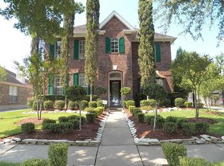 6722 Shady Ln, Sugar Land, TX 77479