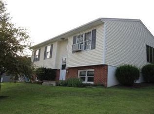 913 McGuire Rd, Bloomsburg, PA 17815