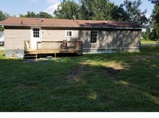 305 Indian Mound Dr, Manchester, TN 37355