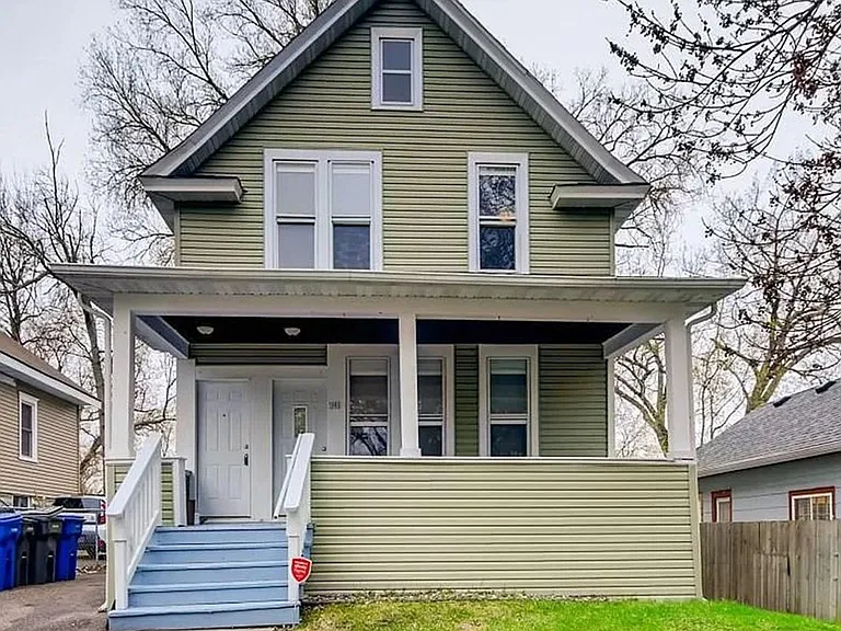 1648 Bush Avenue — Photo 4