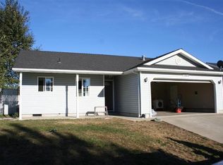 7844 Laura Ln, White City, OR 97503