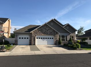 8509 W Arlington Ave, Yakima, WA 98908