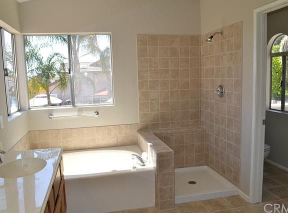 5th image of 12315 Brewster Dr