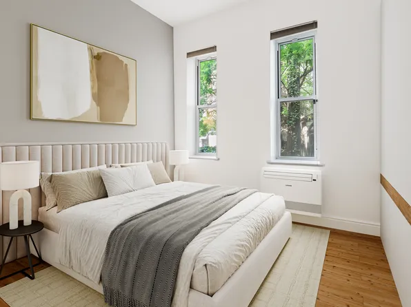 321 East 89th Street image 3 of 10