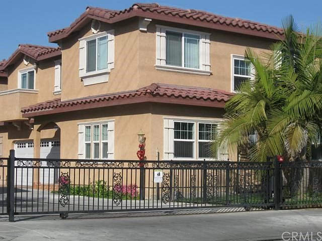 1st image of 4449 Elizabeth St