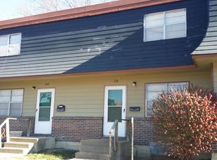 110 Pine Haven Ct, Lawrence, KS 66046