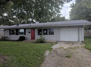 23 Hanover Ln, Cahokia, IL