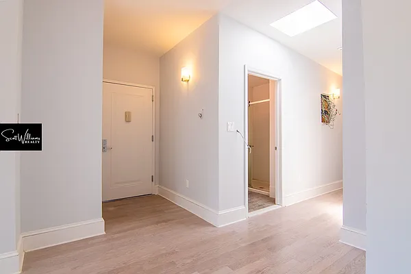 Rented by Scott Williams Realty LLC | media 21