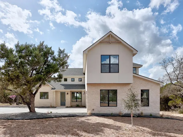 9504 Harbor Dr, Jonestown, TX 78645