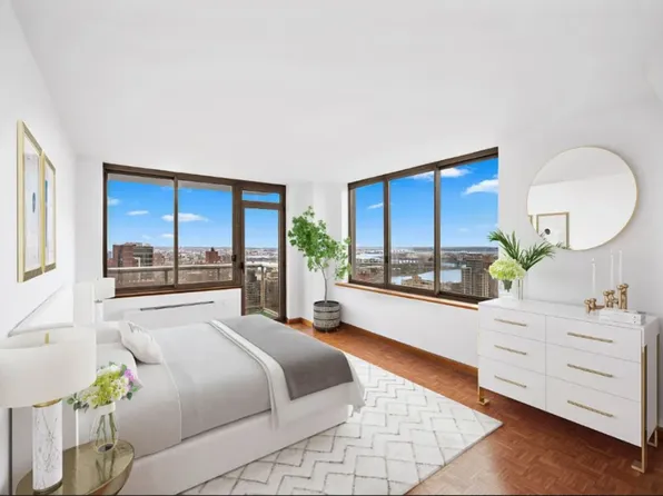 200 East 89th Street 42CN image 3 of 14