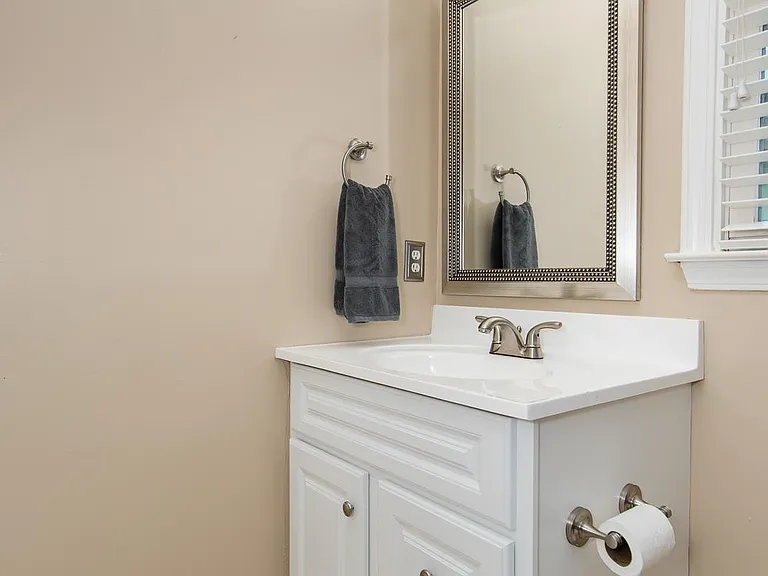 77 Hammock Pl SE — Photo 32