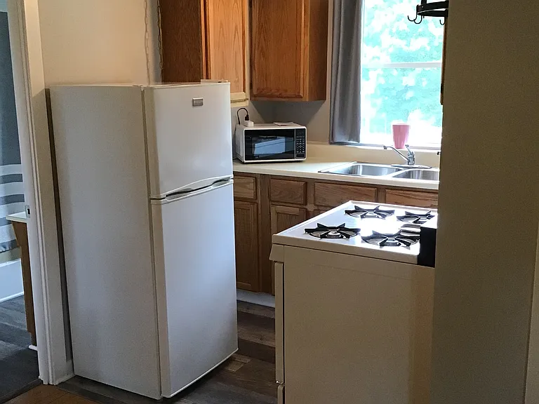 555 Oxford Rd #2F — Photo 19