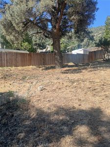 137 E End Dr, Frazier Park, CA, 93225