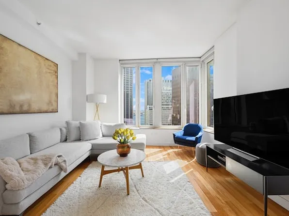 15 William St APT 27A, New York, NY 10005