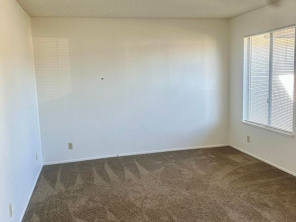 4th image of 275 Tognazzini Ave