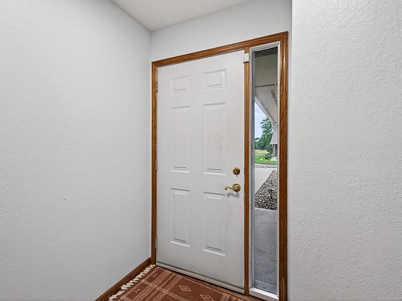 3rd image of 6710 Buckley Cir
