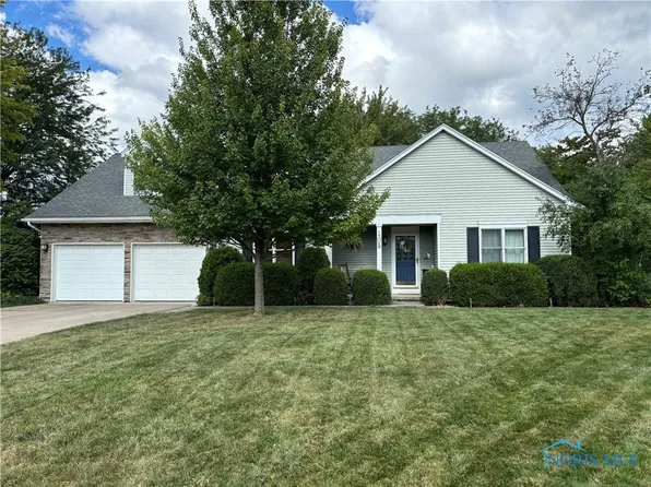 405 Kent Ct, Maumee, OH 43537