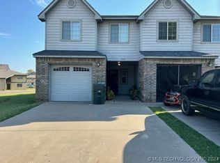 2702 Kimberlea Dr, Muskogee, OK 74403