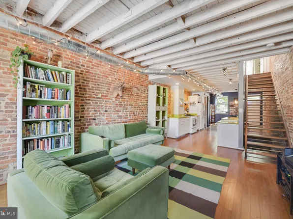 2639 N Howard St, Baltimore, MD 21218