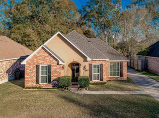 10134 Breeden Dr, Baton Rouge, LA 70811