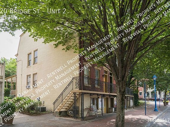 3rd image of 120 Bridge St APT 2