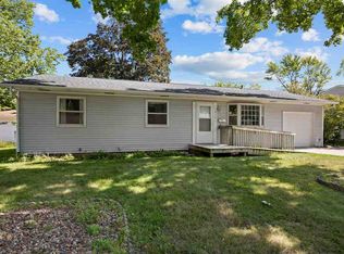 1412 Prairie Du Chien Rd, Iowa City, IA 52245