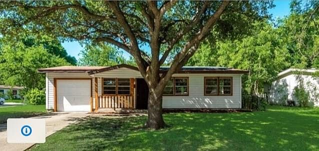 1st image of 2539 Wasina Dr