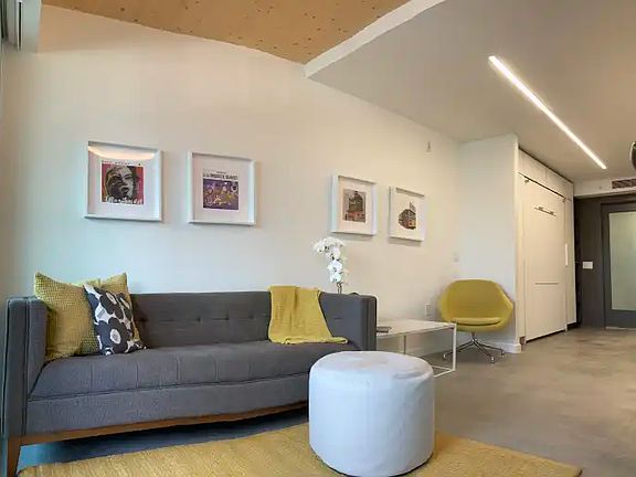 5th image of 550 Broadway E #208