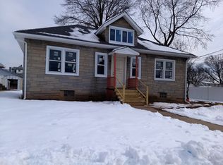 36 4th Ave, Port Reading, NJ 07064