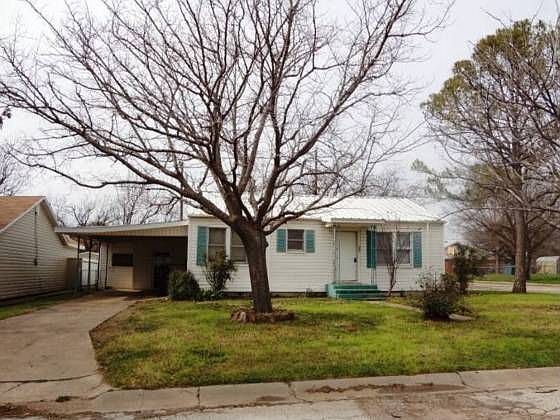 1st image of 307 N Avenue O