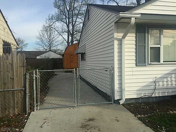 3rd image of 5332 Julianna Dr