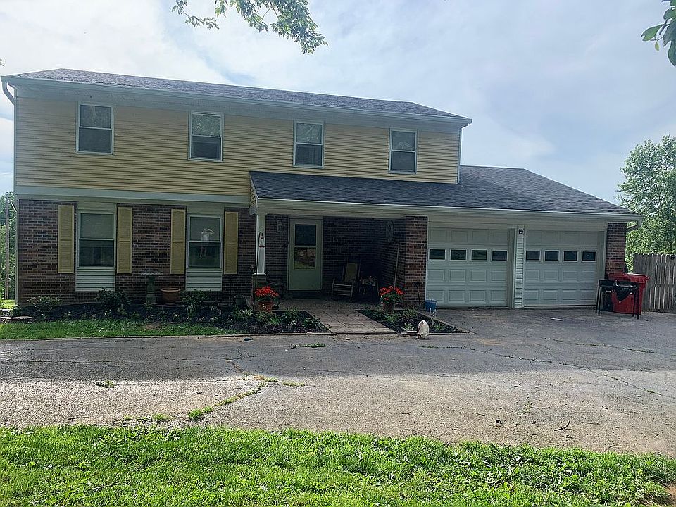 1st image of 2511 Lake Hill Dr