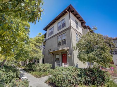 2833 Olivares Ln, San Mateo, CA, 94403