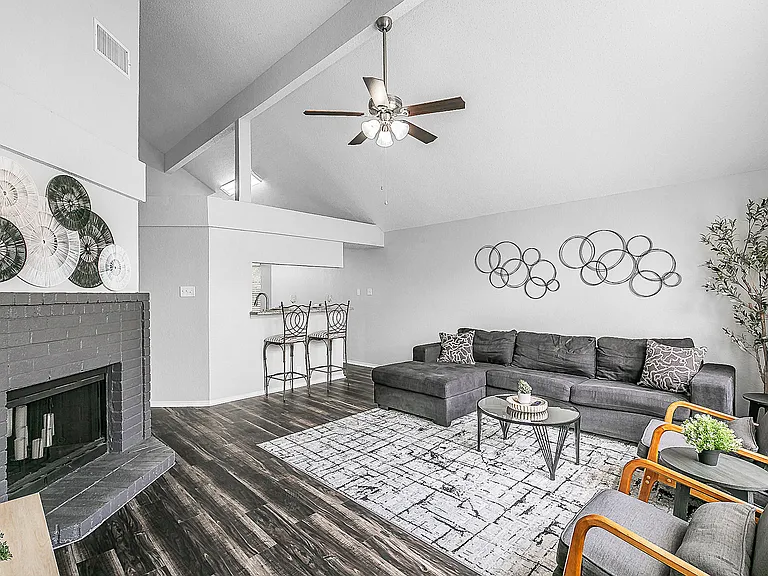 7850 Shield Rd — Photo 40