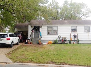 1402 Kings Rd, Leesville, LA 71446