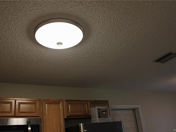 4th image of 7190 N Palmer Way