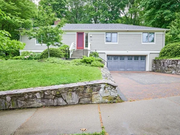 92 Lewis St, Newton, MA 02458